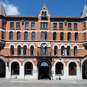 Hotel Isaacs, Cork